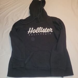 Hollister Men's Black Hoodie Sweater